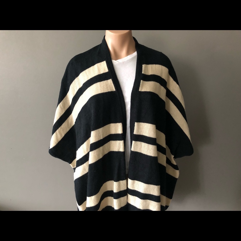 Cream & Black Chunky Cardigan